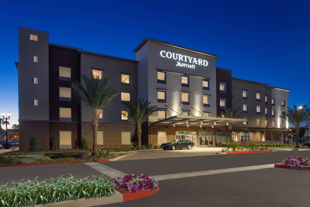 Courtyard-El Cajon, CA
