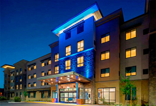 Holiday Inn Express – Santa Clarita, California