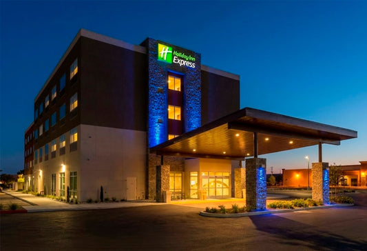 Holiday Inn Express – Visalia, California