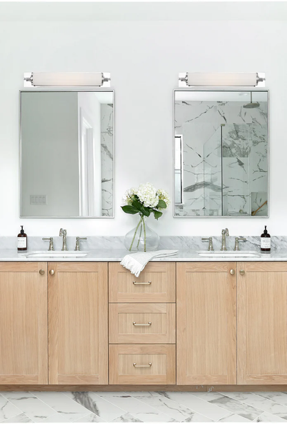 Foster 1 Light Bath